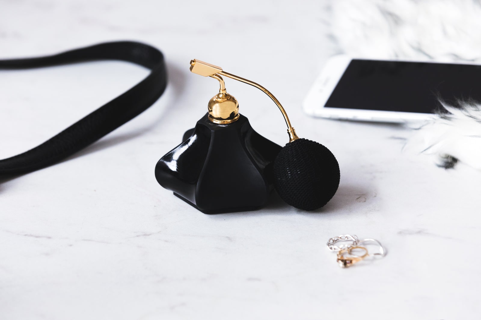 Santal Suede